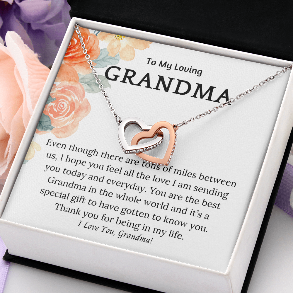 Interlocked hearts necklace, gift for grandmother, grandma, nana on her birthday, grandparents day, Thanksgiving, ChriIn